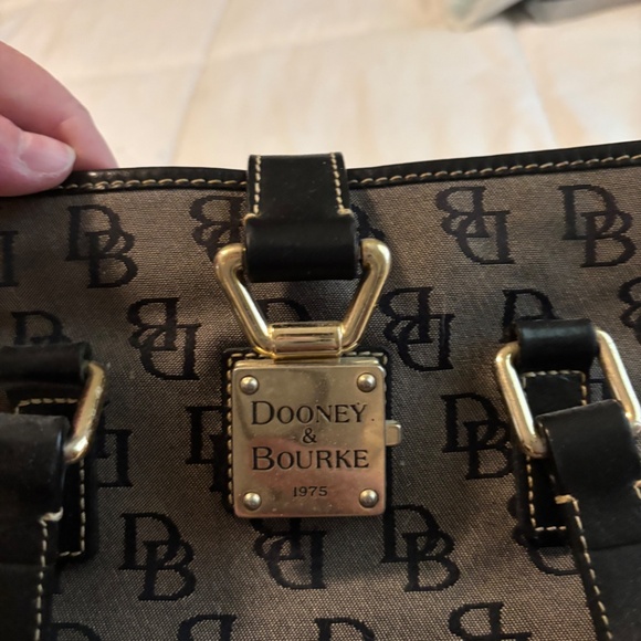 Dooney & Bourke North South Signature Bucket Bag - Picture 2 of 6